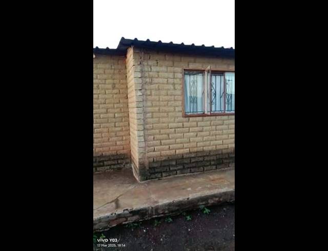 1 BEDROOM HOUSE FOR SALE IN OLIEVENHOUTBOSCH